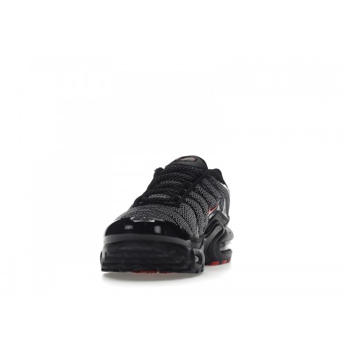 Кроссы Nike Air Max Plus Black University Red Reflective Silver (GS) - подростковая сетка размеров