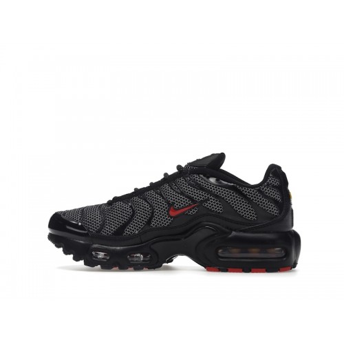 Кроссы Nike Air Max Plus Black University Red Reflective Silver (GS) - подростковая сетка размеров