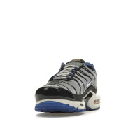 Nike Air Max Plus Social FC