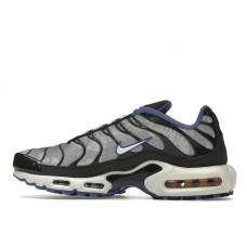 Nike Air Max Plus Social FC