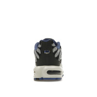 Nike Air Max Plus Social FC