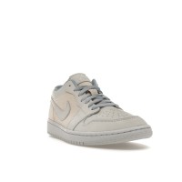 Женские Jordan 1 Low Se Canvas Iris Whisper Sail (W)