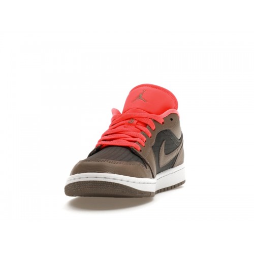 Кроссы Jordan 1 Low SE Newsprint Olive Grey (W) - женская сетка размеров