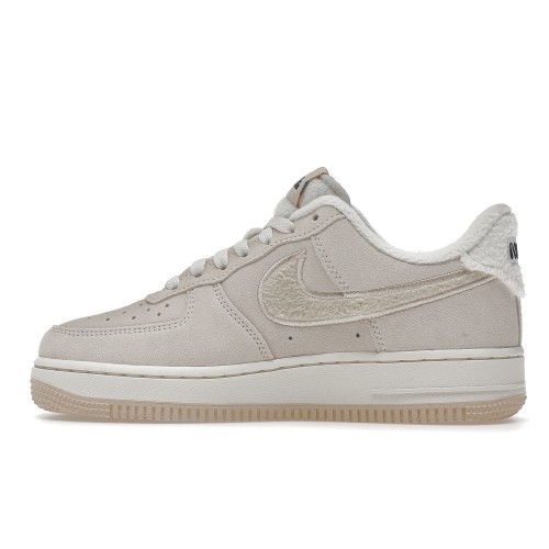 Кроссы Nike Air Force 1 Low 07 SE Sanddrift Gum Fleece (W) - женская сетка размеров