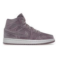 Женские кроссовки Air Jordan 1 Mid SE Purple Velvet (W)