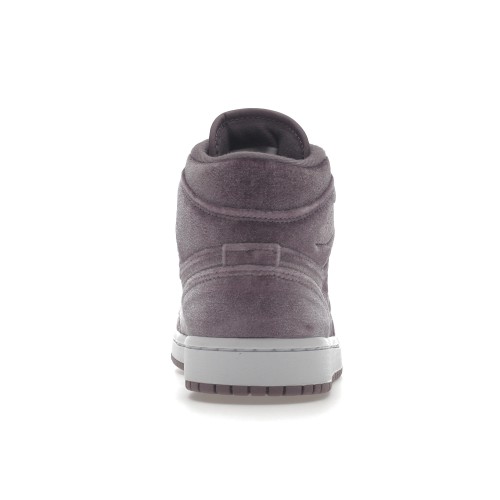Кроссы Air Jordan 1 Mid SE Purple Velvet (W) - женская сетка размеров
