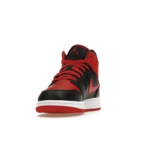 Подростковые Jordan 1 Mid Alternate Bred (2022) (GS)
