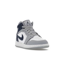 Подростковые Jordan 1 Mid Wolf Grey Midnight Navy (GS)
