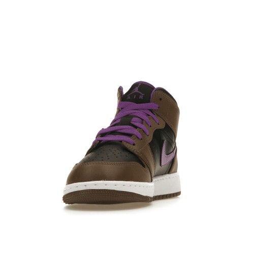 Кроссы Jordan 1 Mid Purple Mocha (GS) - подростковая сетка размеров