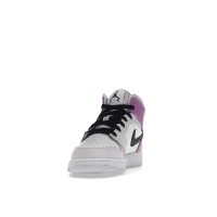 Подростковые Jordan 1 Mid Barely Grape (GS)