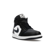 Jordan 1 Mid Off Noir Toe
