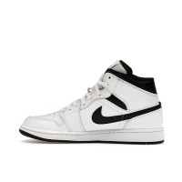 Jordan 1 Mid Reverse Panda