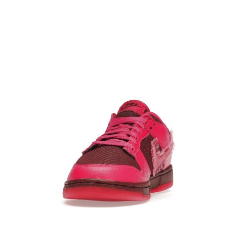 Кроссы Nike Dunk Low Valentines Day (2022) (W) - женская сетка размеров