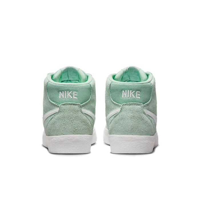 Nike SB Bruin Mid Enamel Green - мужская сетка размеров Nike SB Bruin Mid Enamel Green - мужская сетка размеров