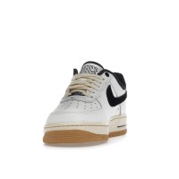 Женские кроссовки Nike Air Force 1 07 LX Low Command Force Summit White Black (W)