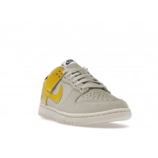 Женские кроссовки Nike Dunk Low LX Banana (W)