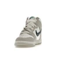 Женские кроссовки Nike Dunk High FLS (W)