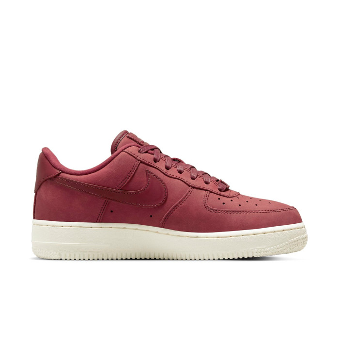 Nike Air Force 1 Low 07 PRM Team Red Sail (W) - женская сетка размеров Nike Air Force 1 Low 07 PRM Team Red Sail (W) - женская сетка размеров