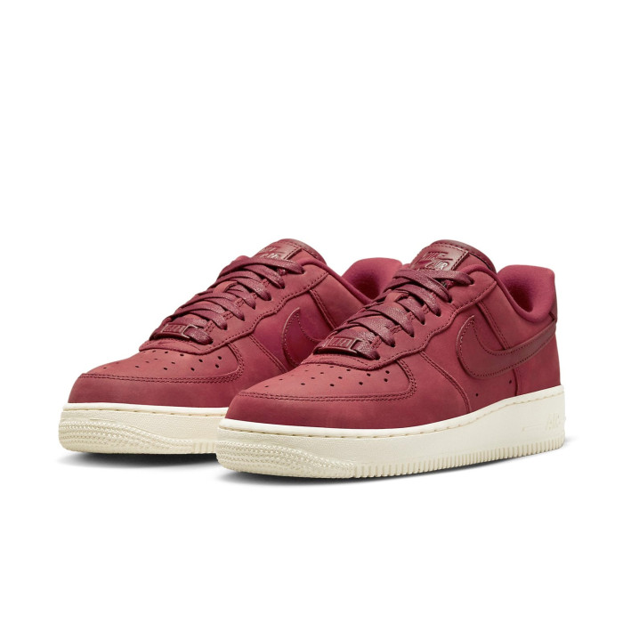 Nike Air Force 1 Low 07 PRM Team Red Sail (W) - женская сетка размеров Nike Air Force 1 Low 07 PRM Team Red Sail (W) - женская сетка размеров