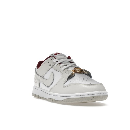 Кроссы Nike Dunk Low SE Just Do It White Phantom (W) - женская сетка размеров