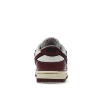 Женские кроссовки Nike Dunk Low SE Sisterhood Sail Team Red (W)