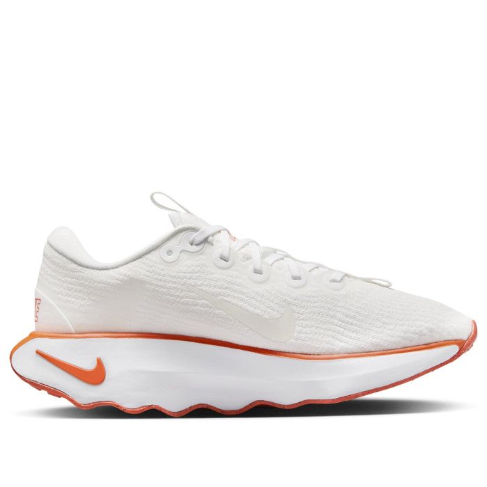 Nike Motiva White Summit White Turf Orange (W) - женская сетка размеров Nike Motiva White Summit White Turf Orange (W) - женская сетка размеров