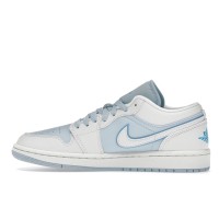 Женские Jordan 1 Low SE Reverse Ice Blue (W)