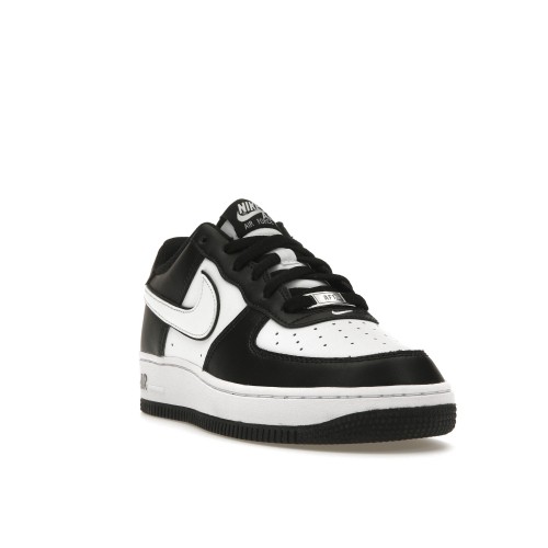 Кроссы Nike Air Force 1 Low LV8 2 White Swoosh Panda (GS) - подростковая сетка размеров