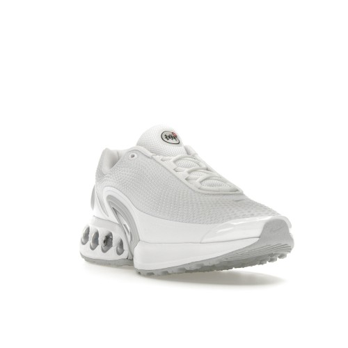 Кроссы Nike Air Max Dn White Metallic Silver - мужская сетка размеров