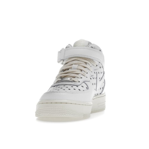 Кроссы Nike Air Force 1 Mid Cut Out Stars Summit White (W) - женская сетка размеров