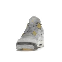 Jordan 4 Retro SE Craft Photon Dust