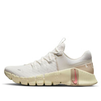 Женские Nike Free Metcon 5 Sail Sanddrift (W)