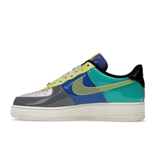 Кроссы Nike Air Force 1 Low SP Undefeated Multi-Patent Community - мужская сетка размеров