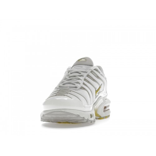 Кроссы Nike Air Max Plus White Bone Celery (W) - женская сетка размеров