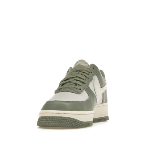 Кроссы Nike Air Force 1 Low 07 LX Mica Green Coconut Milk - мужская сетка размеров