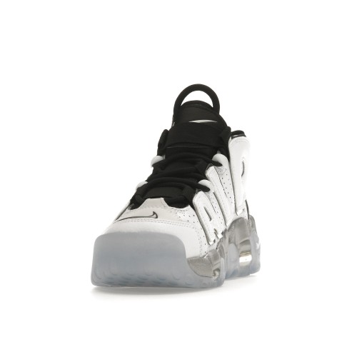 Кроссы Nike Air More Uptempo SE White Chrome (W) - женская сетка размеров