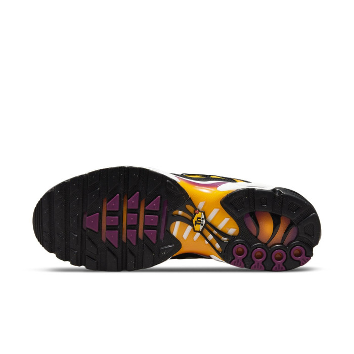 Nike Air Max Plus Black University Gold Viotech - мужская сетка размеров Nike Air Max Plus Black University Gold Viotech - мужская сетка размеров