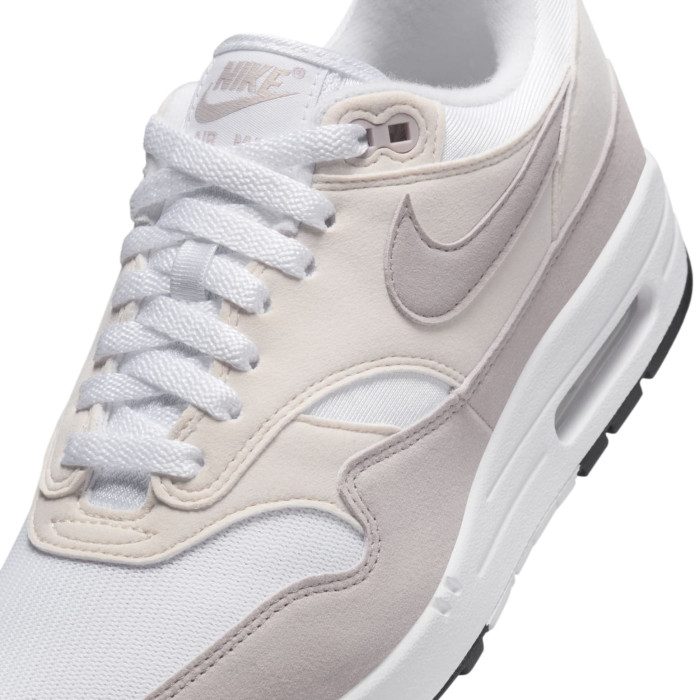 Nike Wmns Air Max 1 Platinum Violet - женская сетка размеров Nike Wmns Air Max 1 Platinum Violet - женская сетка размеров