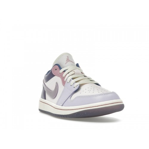 Wmns Air Jordan 1 Low Pastel Plum - женская сетка размеров