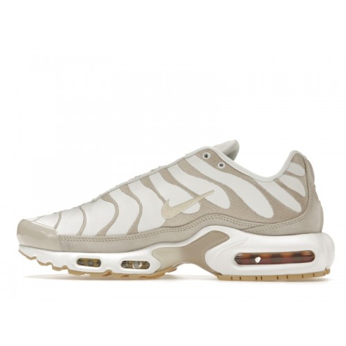 Кроссы Nike Air Max Plus Premium Sanddrift (W) - женская сетка размеров