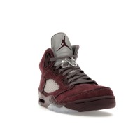 Jordan 5 Retro Burgundy (2023)