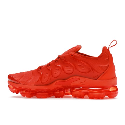 Кроссы Nike Air VaporMax Plus Triple Orange (W) - женская сетка размеров