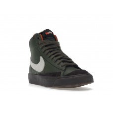 Кроссовки Nike Blazer Mid 77 Vintage Army