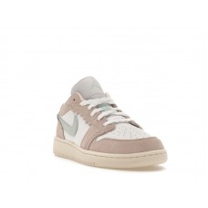 Подростковые Jordan 1 Low SE Scalloped Edge Guava Ice (GS)
