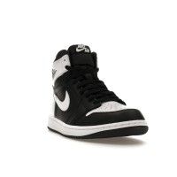 Jordan 1 Retro High OG Black White