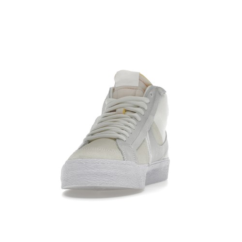 Кроссы Nike SB Blazer Mid Warning Label Summit White - мужская сетка размеров