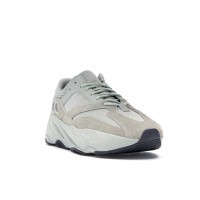 Кроссовки adidas Yeezy Boost 700 Salt