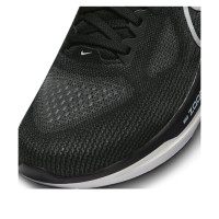 Nike Vomero 17 Black White