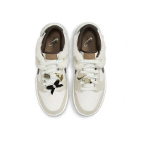 Женские Nike Dunk Low Mink and Jewels (W)