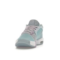 Nike LeBron Witness 8 Easter